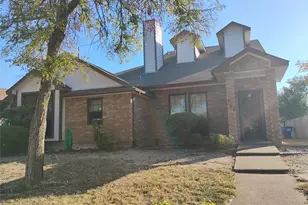 712 Atteberry Ln, Lancaster, TX 75146 - Photo 1