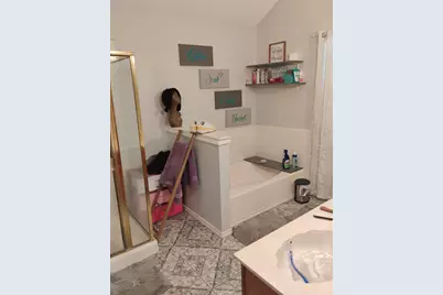 712 Atteberry Lane, Lancaster, TX 75146 - Photo 3