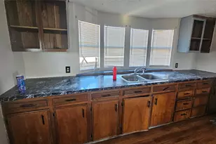 413 Lakeview Trail, Weatherford, TX 76087 - Photo 31