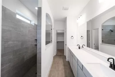 8720 Treeline Parkway, Justin, TX 76247 - Photo 11