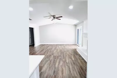 526 Doral Place, Garland, TX 75043 - Photo 7