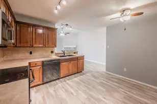 10537 Splitridge Ct, Fort Worth, TX 76108 - Photo 11