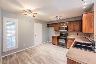 10537 Splitridge Ct, Fort Worth, TX 76108 - Photo 9