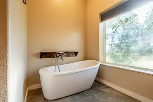 9110 Asbury Rd, Tolar, TX 76476 - Photo 33