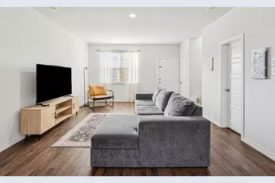 5712 Shore Point Trail, Fort Worth, TX 76119 - Photo 5