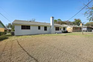 6809 Rustic Dr, Forest Hill, TX 76140 - Photo 17