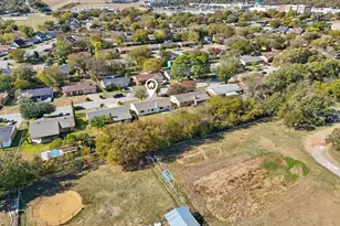 6809 Rustic Dr, Forest Hill, TX 76140 - Photo 7