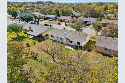 6809 Rustic Drive, Forest Hill, TX 76140 - Photo 19