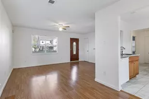 3960 Lively Ln, Dallas, TX 75220 - Photo 9