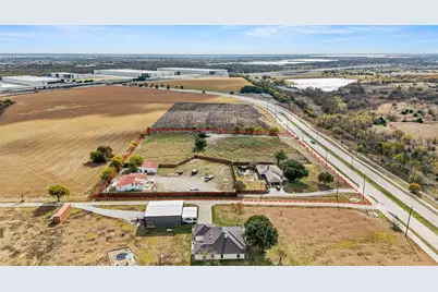 8614 Merritt Road, Rowlett, TX 75089 - Photo 3