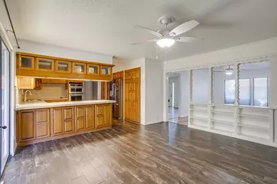 1911 Joslin Street, Cleburne, TX 76033 - Photo 9