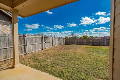 8324 Windsor Forest Drive, Fort Worth, TX 76120 - Photo 35
