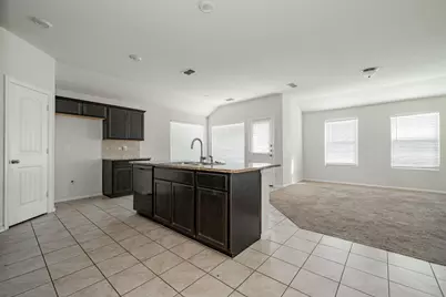 8324 Windsor Forest Drive, Fort Worth, TX 76120 - Photo 15