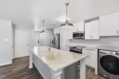 109 N Heights Drive, Crowley, TX 76036 - Photo 11