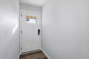 109 N Heights Dr, Crowley, TX 76036 - Photo 5