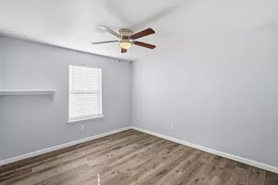 109 N Heights Drive, Crowley, TX 76036 - Photo 23