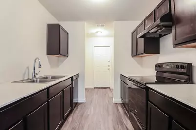 1123 Division Street, Greenville, TX 75401 - Photo 11