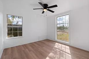 4125 Martin St, Fort Worth, TX 76119 - Photo 11