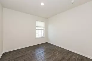 1308 N Brazos Ave, Cleburne, TX 76031 - Photo 13