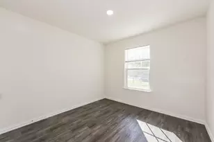 1308 N Brazos Ave, Cleburne, TX 76031 - Photo 15