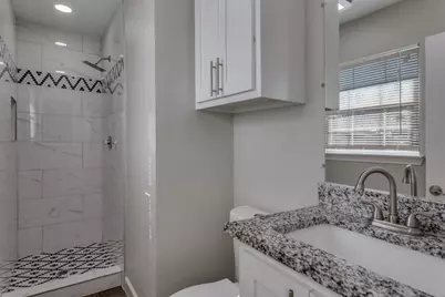 809 Michelle Drive, Everman, TX 76140 - Photo 7