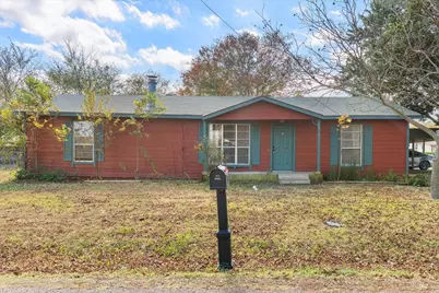 519 Tolson Avenue, Van Alstyne, TX 75495 - Photo 1