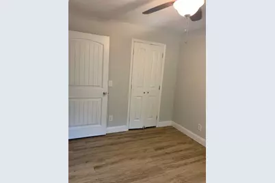 417 W 8th Street, Bonham, TX 75418 - Photo 9