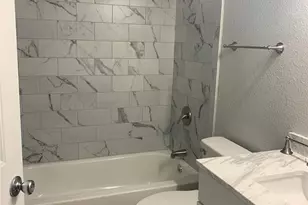 417 W 8th St, Bonham, TX 75418 - Photo 7