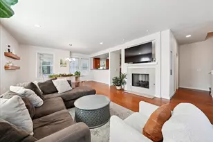 2608 Thomas Ave, Dallas, TX 75204 - Photo 9