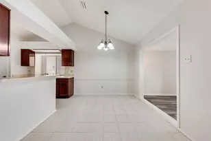 1317 Lakeshore Dr, Irving, TX 75060 - Photo 23