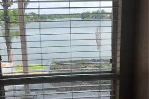 1317 Lakeshore Dr, Irving, TX 75060 - Photo 17