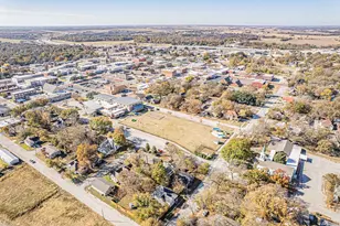 428 N Denton St, Gainesville, TX 76240 - Photo 39