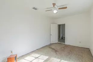 428 N Denton St, Gainesville, TX 76240 - Photo 11