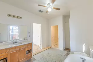 428 N Denton St, Gainesville, TX 76240 - Photo 15