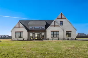 207 Stuart St, Paradise, TX 76073 - Photo 1