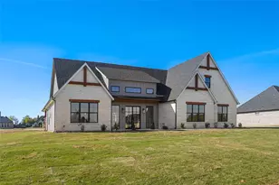 207 Stuart St, Paradise, TX 76073 - Photo 1