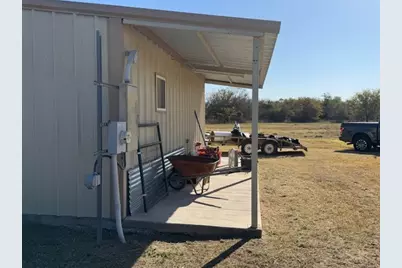 500 N Hovey Street, Chico, TX 76431 - Photo 15