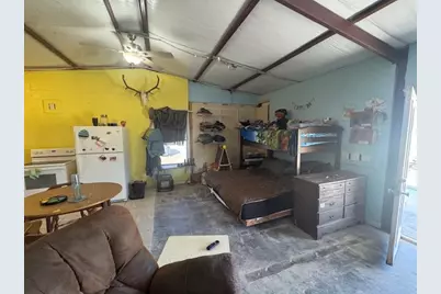 500 N Hovey Street, Chico, TX 76431 - Photo 9