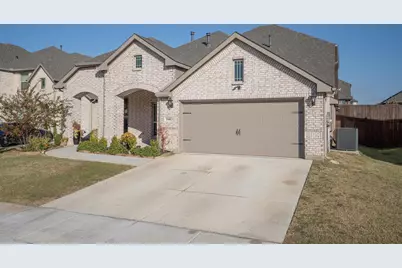 2900 Emerald Trace Drive, Denton, TX 76226 - Photo 3