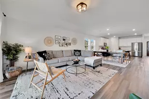 1817 Berry Rdg Trl, Aubrey, TX 76227 - Photo 5