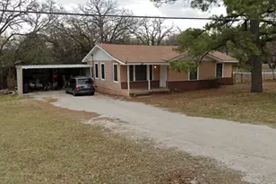 220 School St, Azle, TX 76020 - Photo 1