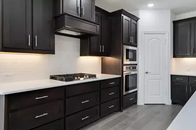 2804 Creekhollow Court, Denton, TX 76226 - Photo 11