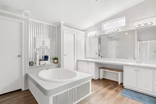 5357 Chief Ct, Granbury, TX 76048 - Photo 29