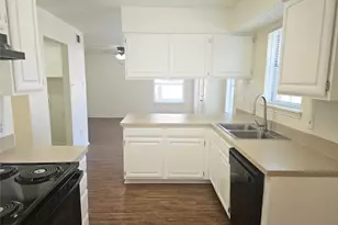 4625 Goldrock Dr, Fort Worth, TX 76137 - Photo 7