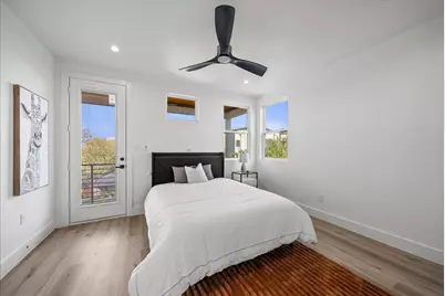 2132 Hondo Avenue, Dallas, TX 75219 - Photo 35