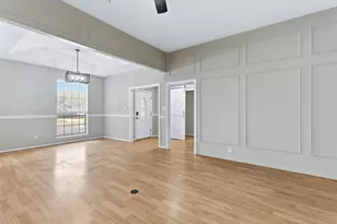 2707 Citadel Dr, Arlington, TX 76012 - Photo 13