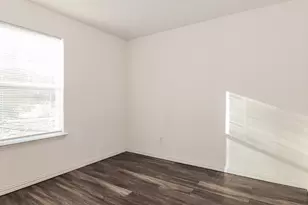 2721 Gibbons St, Greenville, TX 75401 - Photo 13