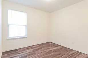 2721 Gibbons St, Greenville, TX 75401 - Photo 17