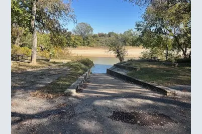 1009 County Road 306A, Rainbow, TX 76077 - Photo 37
