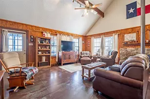 1009 Co Rd 306A, Rainbow, TX 76077 - Photo 9